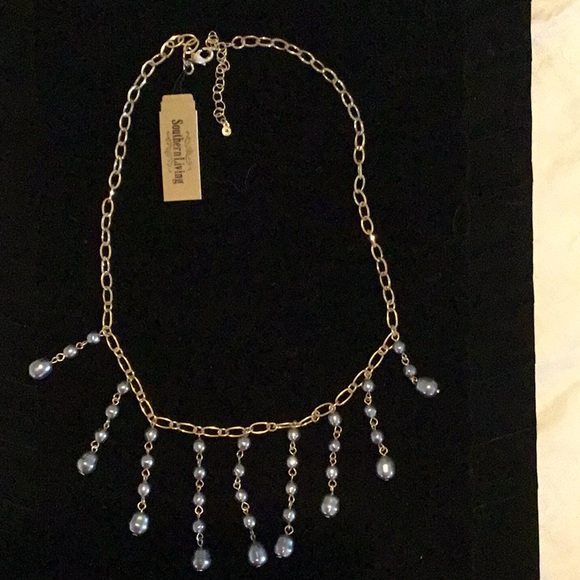 Southern Living Pearl Shaky Necklace & Earring Set - Picture 5 of 5